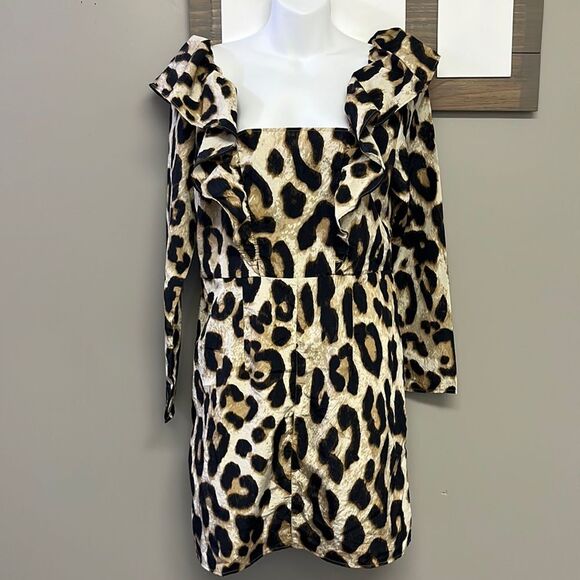 H & M Leopard Print Ruffled Long Sleeves Straight Mini Dress- Medium - Picture 1 of 13